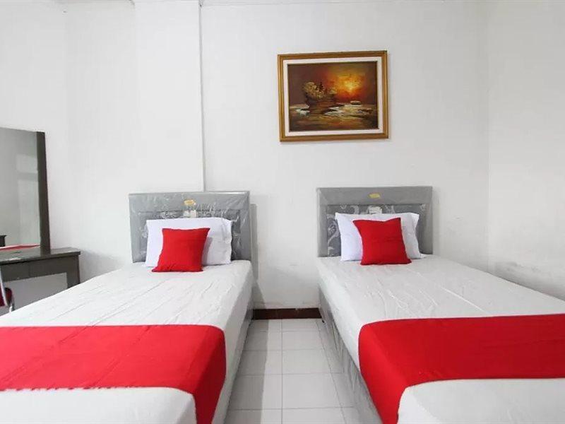 Oyo 90028 Hotel Victory Batu  Extérieur photo