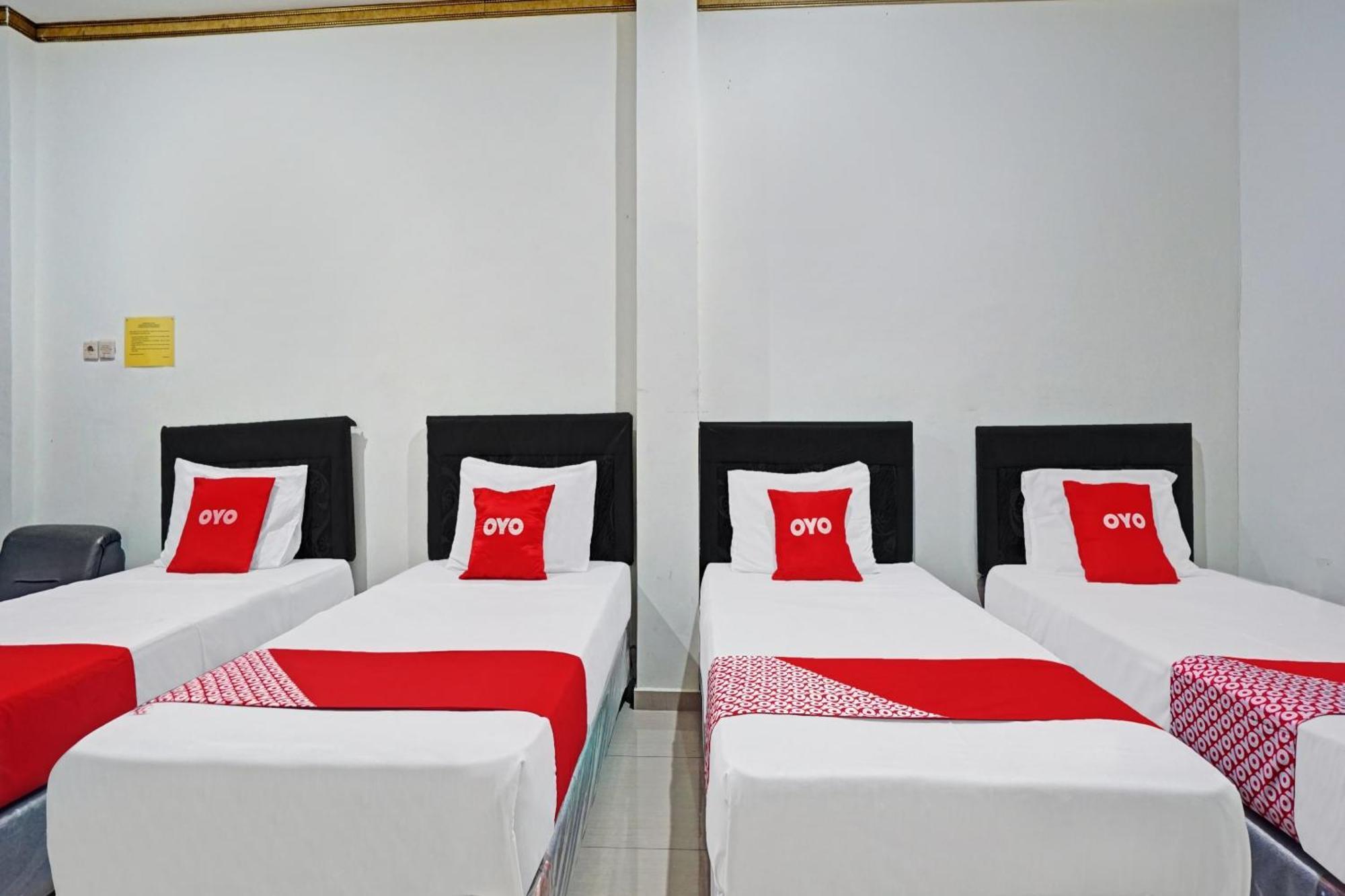 Oyo 90028 Hotel Victory Batu  Extérieur photo