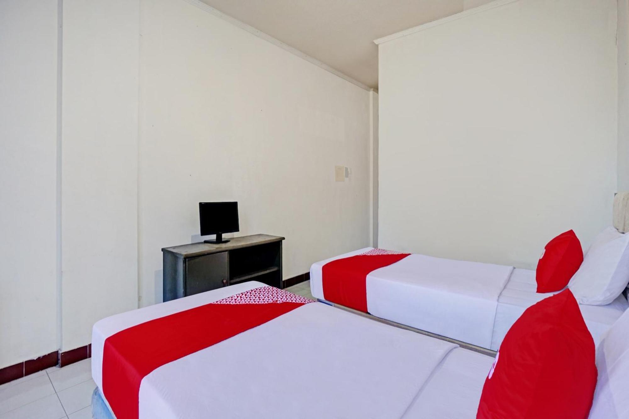 Oyo 90028 Hotel Victory Batu  Extérieur photo