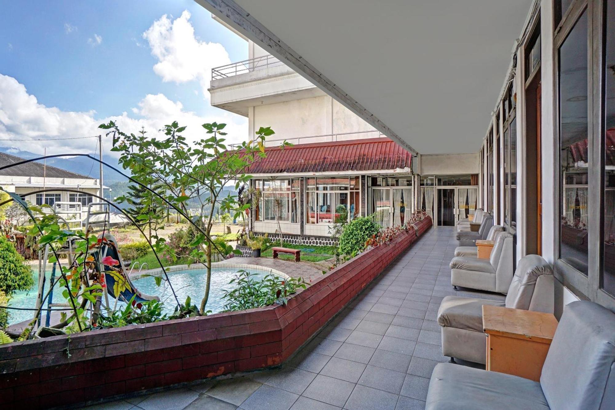 Oyo 90028 Hotel Victory Batu  Extérieur photo